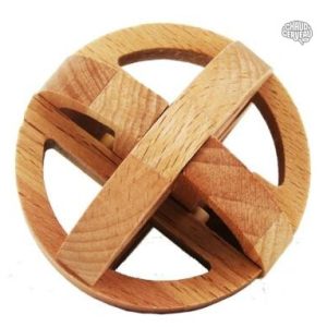 Casse-tête en bois sphérique pour un défi ludique
