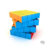 Cube 4x4 classique, idéal pour les passionnés de puzzles