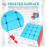 Cube 4x4 avec design innovant, stimulant pour l'esprit