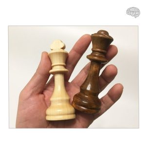 Dames d'échecs en bois, jeu classique pour les passionnés
