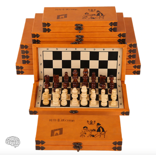 echec-portable-1 Jeu d'échecs portable en bois