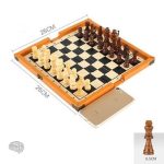 Jeu d'échecs en bois, divertissement en extérieur