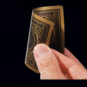 Cartes à jouer dorées résistantes à l'eau pour une utilisation durable