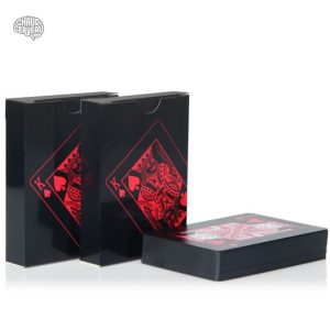 Cartes à jouer résistantes à l'eau en rouge