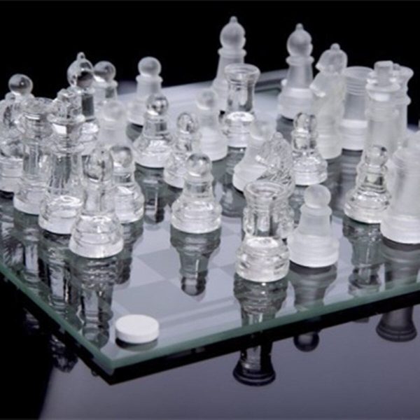 Échiquier en verre, parfait pour les collectionneurs