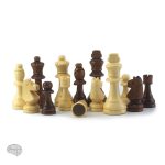 Pièces d'échecs Staunton en bois durable et esthétique