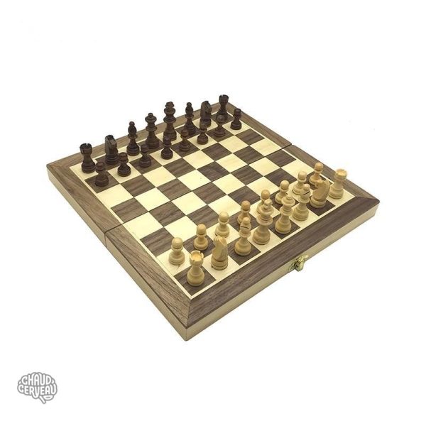 plateau-echec-magnetique-1 Jeu d'échecs magnétique en bois pour les passionnés