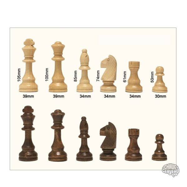 Pions de jeu d'échecs : tours en bois, design élégant